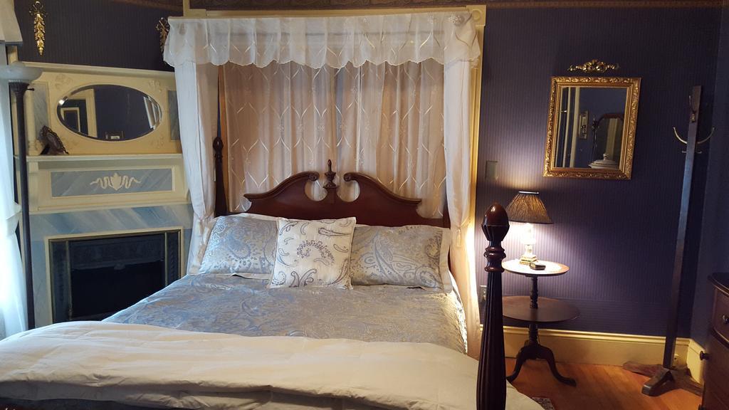Holidae House Bed & Breakfast Bethel Eksteriør bilde