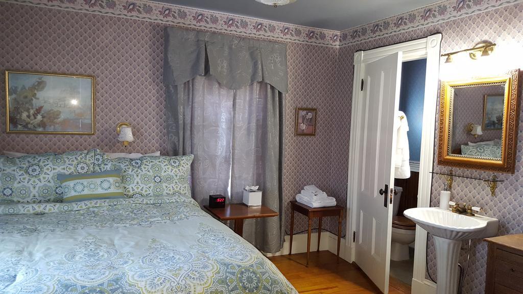 Holidae House Bed & Breakfast Bethel Eksteriør bilde