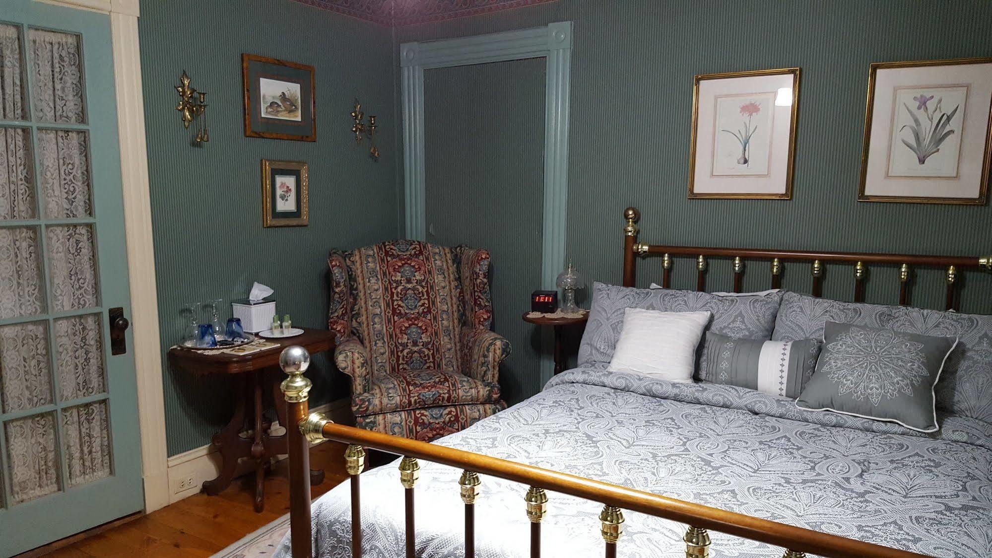 Holidae House Bed & Breakfast Bethel Eksteriør bilde