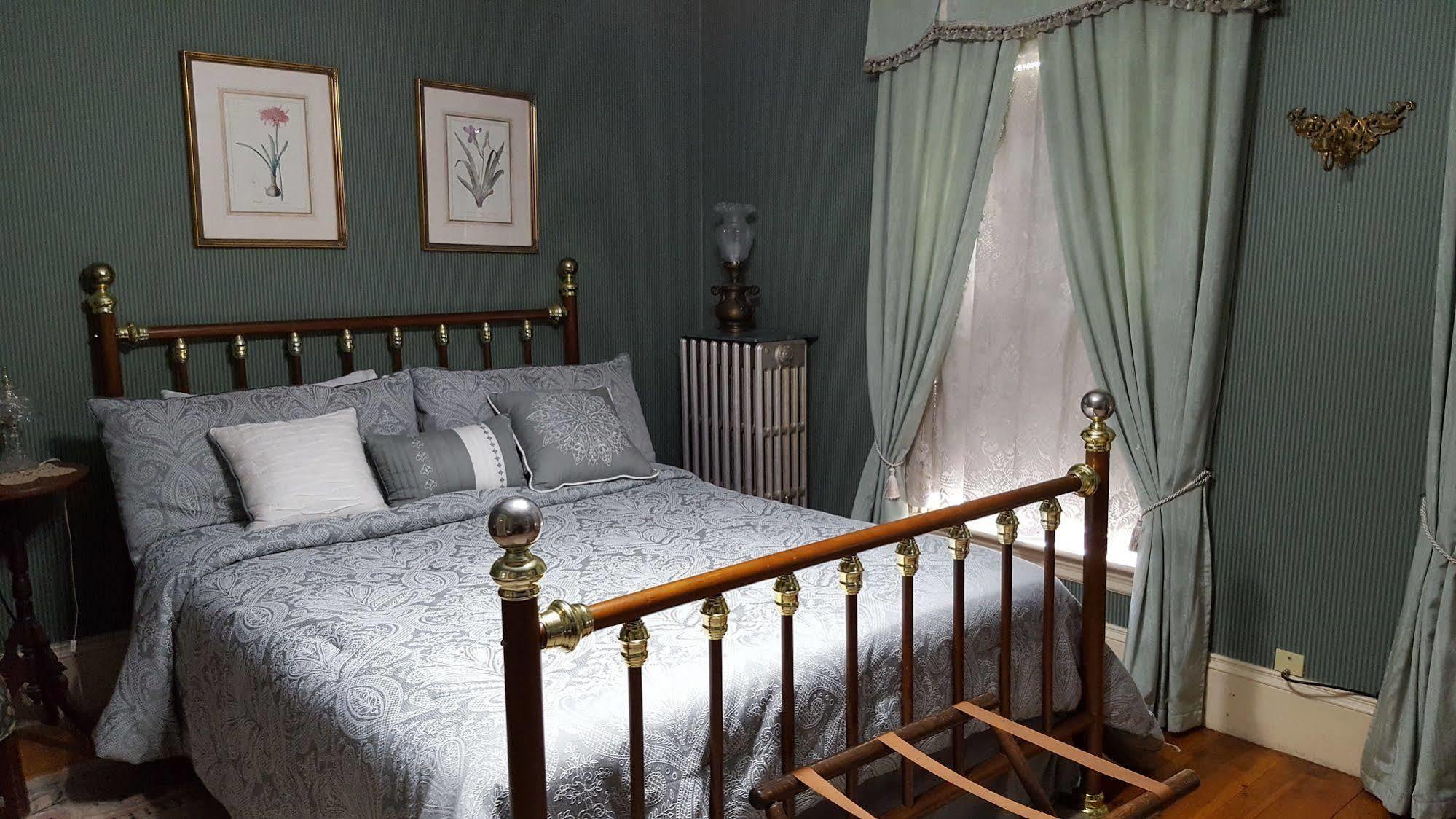 Holidae House Bed & Breakfast Bethel Eksteriør bilde